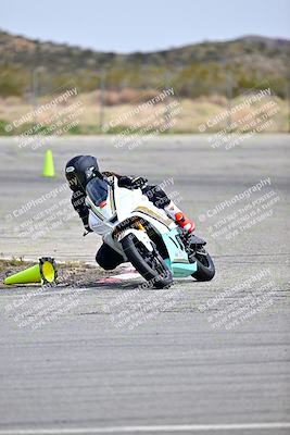 media/Mar-10-2024-TrackXperience (Sun) [[cef06d0f9a]]/Group 3/Session 4 (Turn 14)/